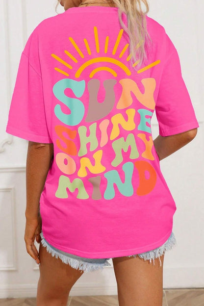 Camiseta de cuello redondo EL SOL BRILLA EN MI MENTE